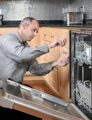 Appliance Repairman from Top Home Appliance Repair in MARIN